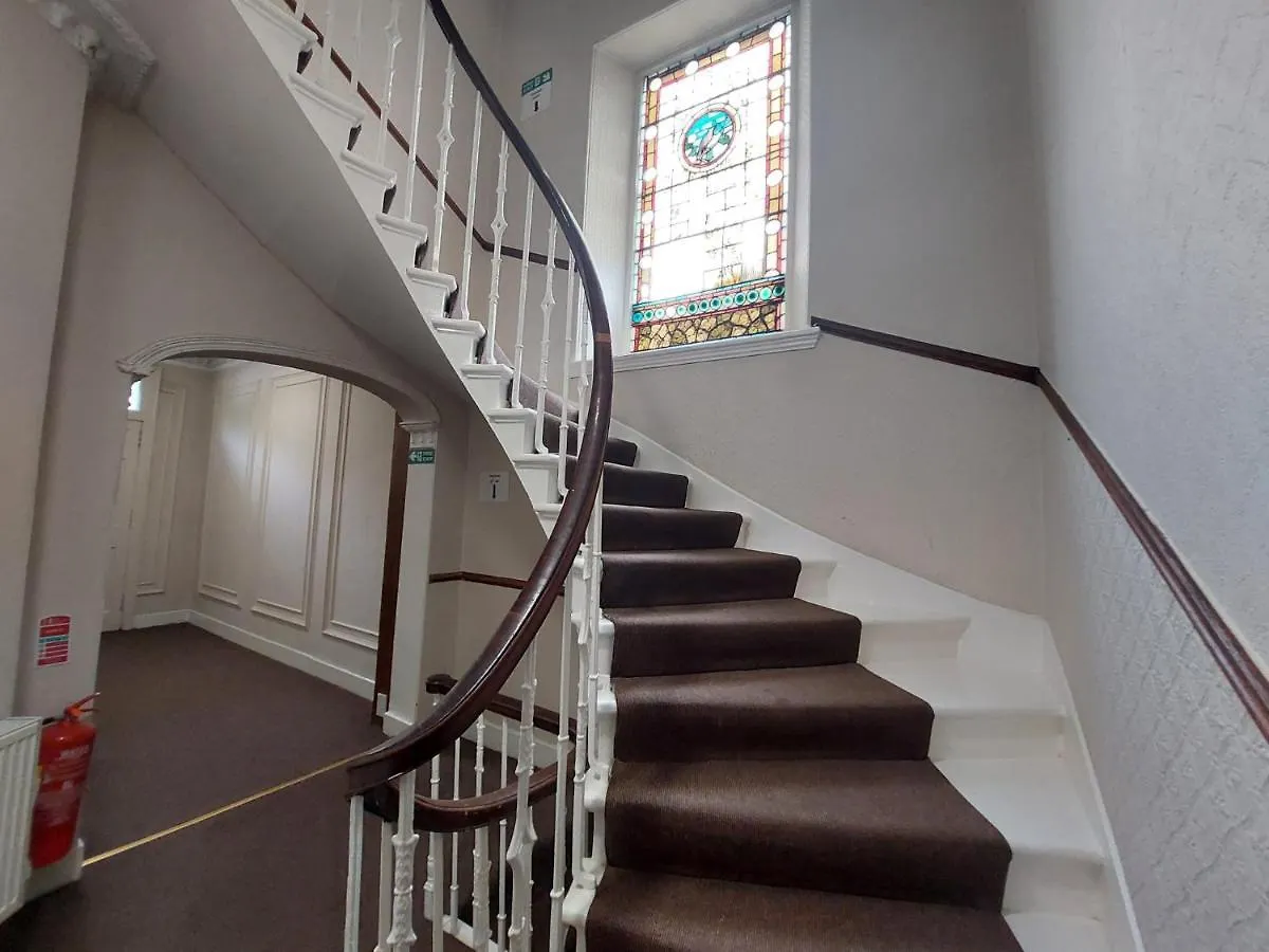 Edinburgh House Hotel