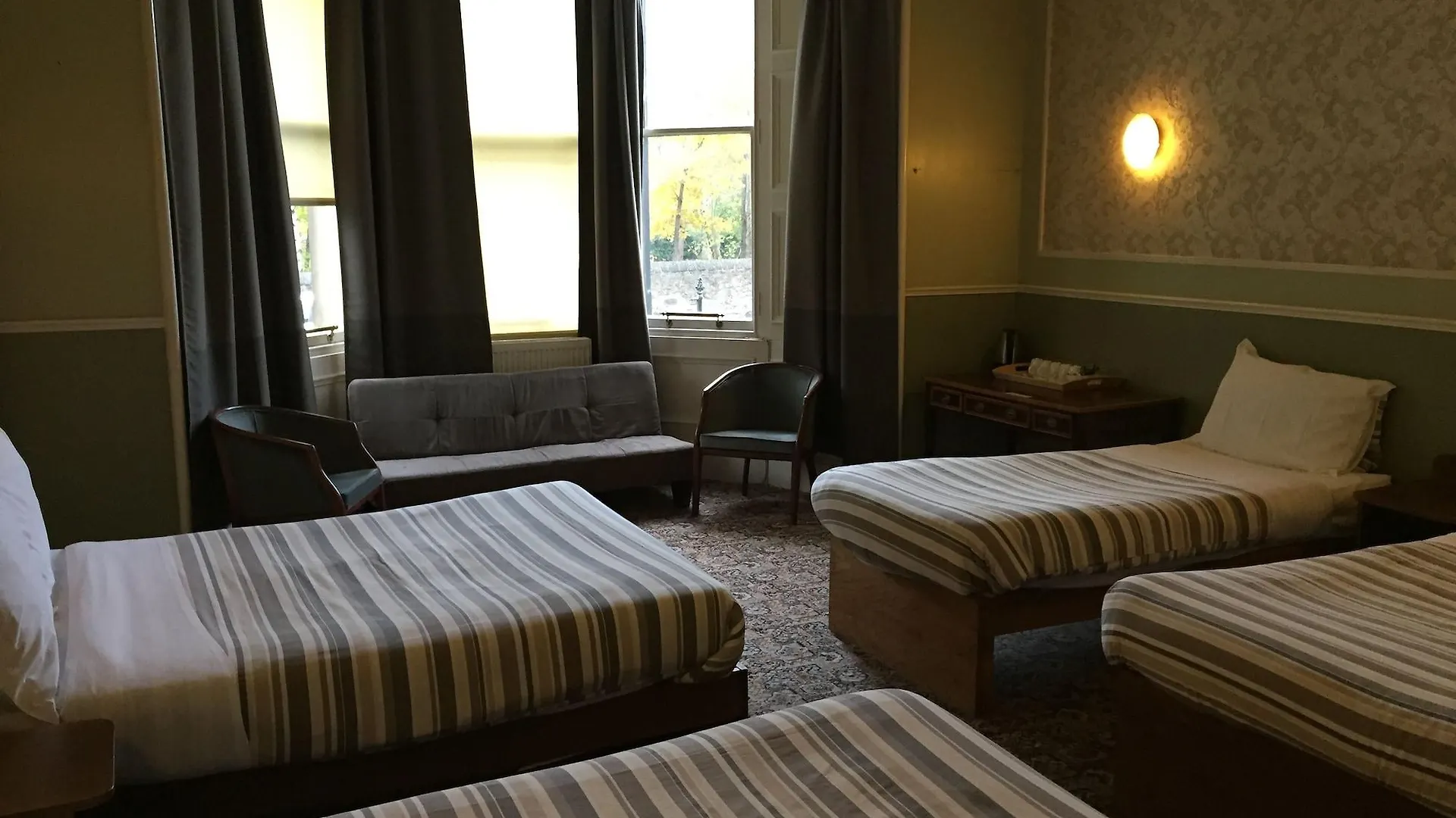 Edinburgh House Hotel