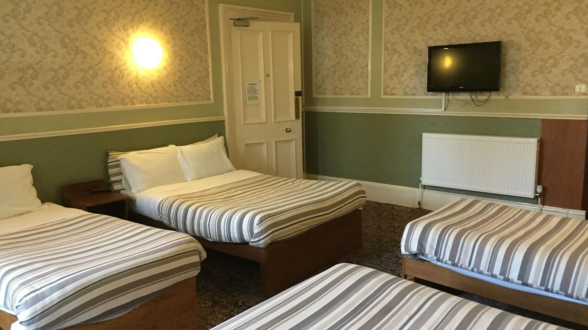 Edinburgh House Hotel